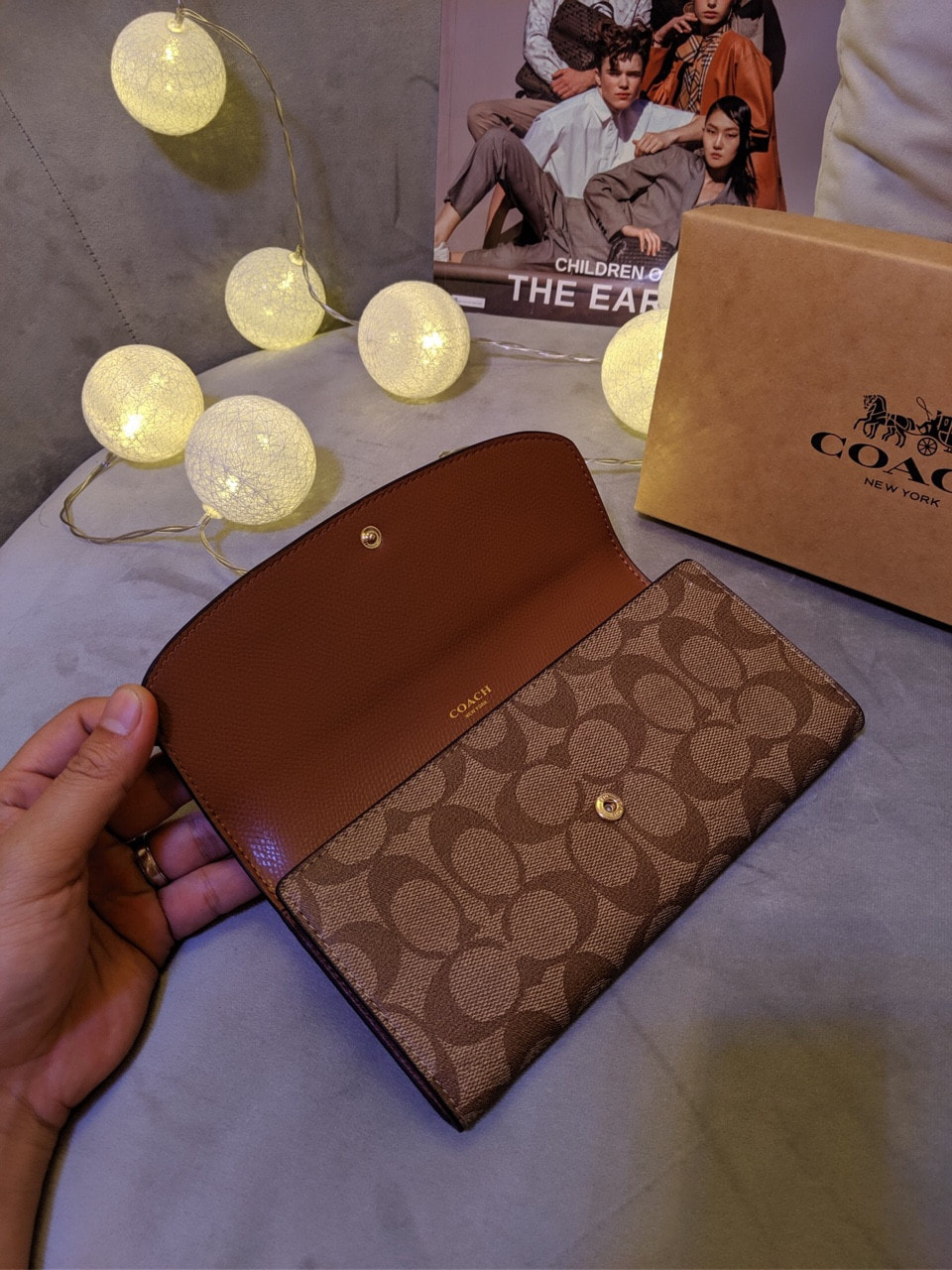 Ví Coach dài size 20 F54022