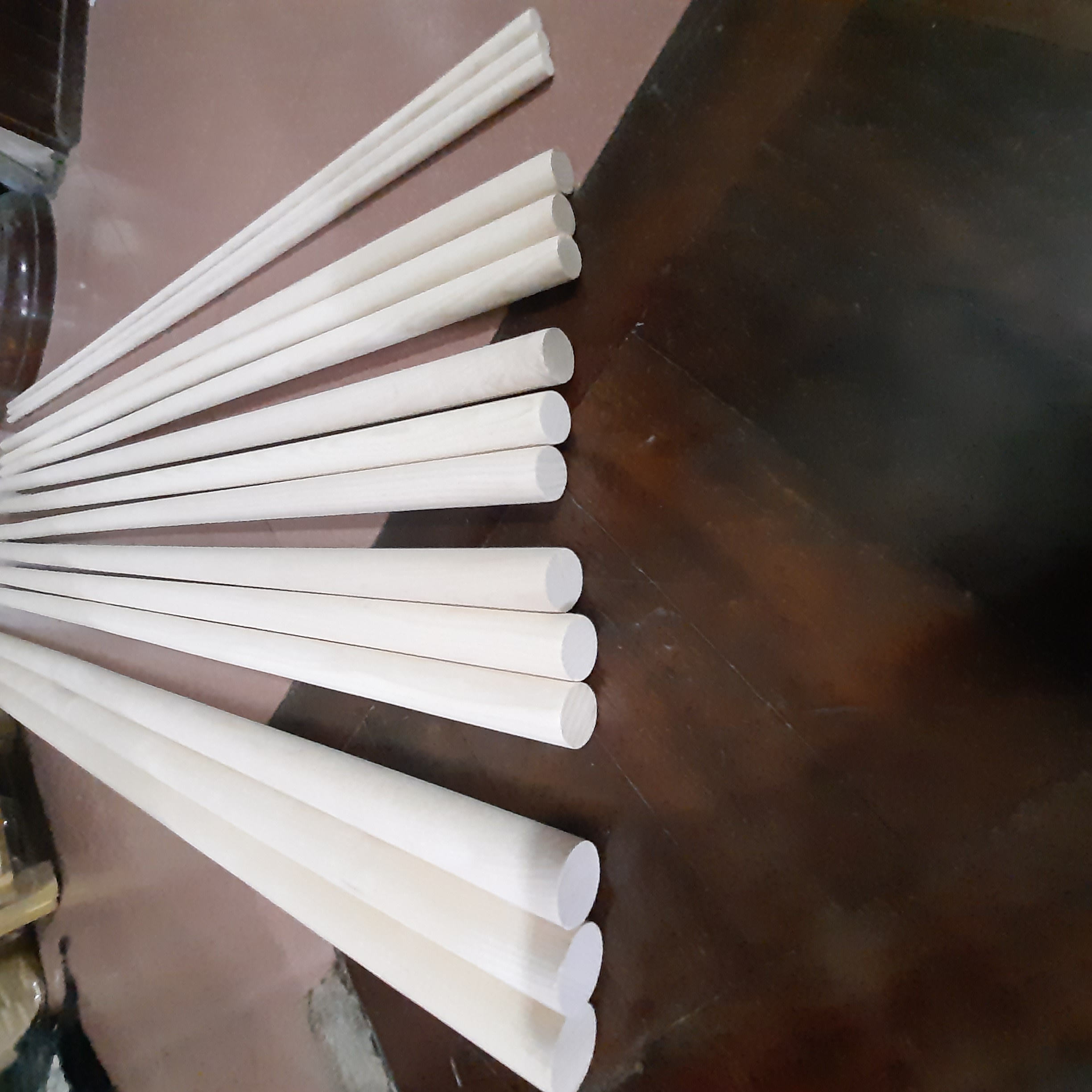 Thanh gỗ tròn gỗ tần bì dài 1m