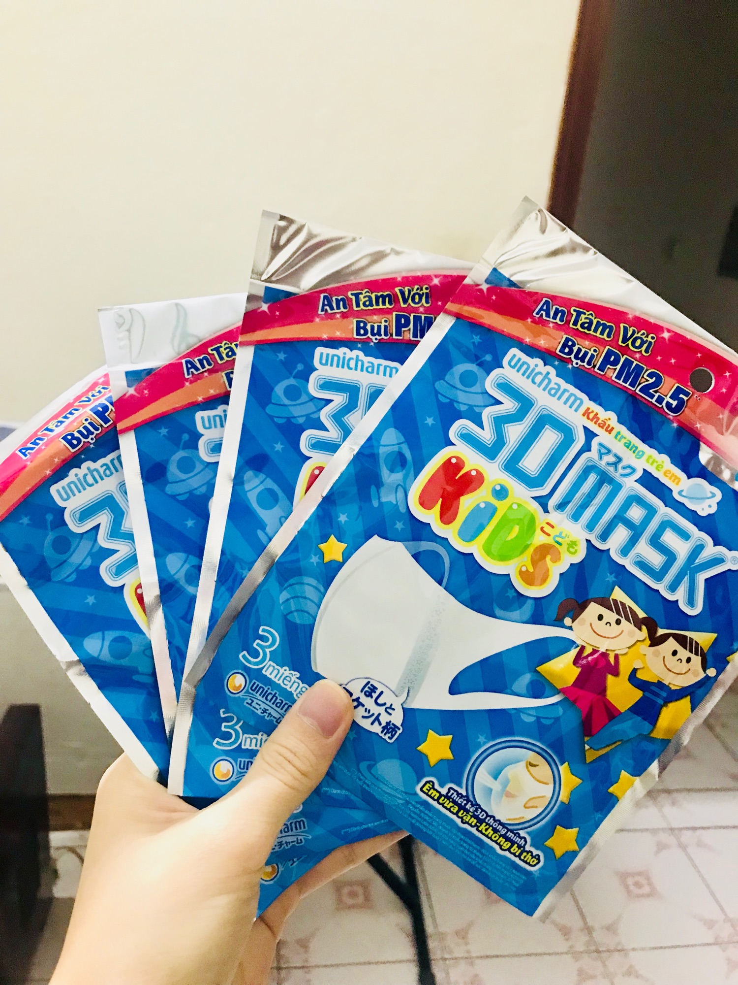 Khẩu trang trẻ em unicharm 3d mask kid