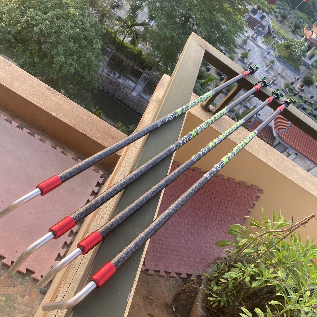 Thanh chống gió carbon cao cấp 2.1m
