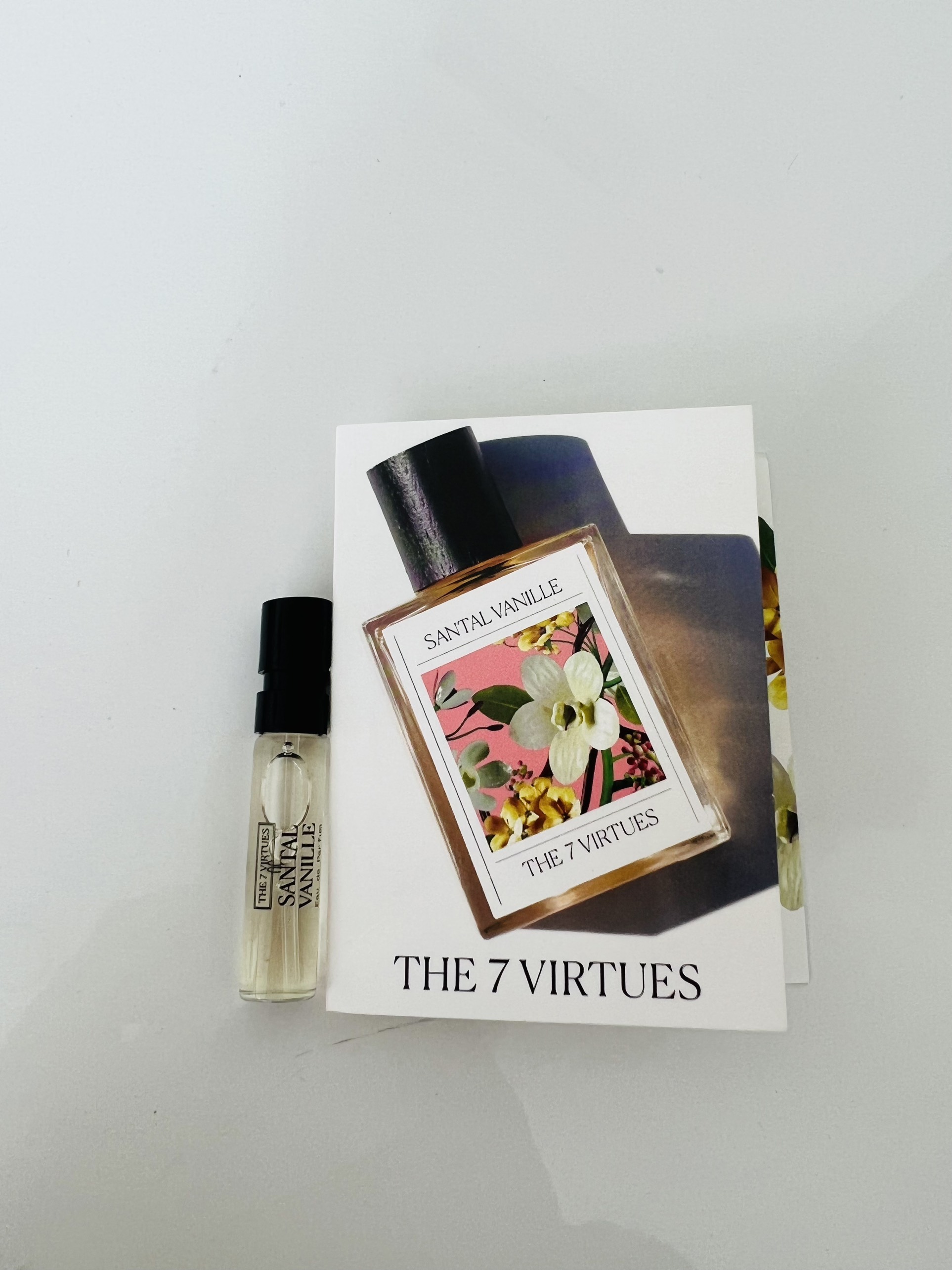 Mẫu thử Vial Sample nước hoa 𝗧𝗵𝗲 𝟳 𝗩𝗶𝗿𝘁𝘂𝗲𝘀 - 𝗦𝗮𝗻𝘁𝗮𝗹 𝗩𝗮𝗻𝗶𝗹𝗹𝗲 1.7ml (Cam kết chuẩn Auth)