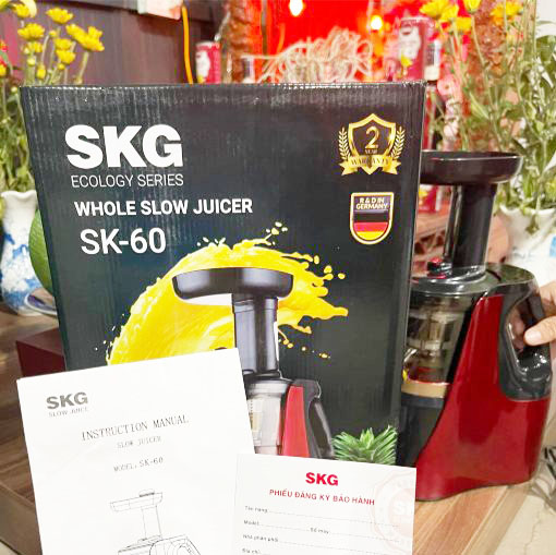 (BẢO HÀNH 24 THÁNG) Máy ép chậm cao cấp SKG SK68 , SKG SK60 , HONGXIN RH 312 thương hiệu Đức ép được cả củ quả cứng các loại hạt , máy ép trái cây chậm kiệt nước , máy ép trái cây đa năng