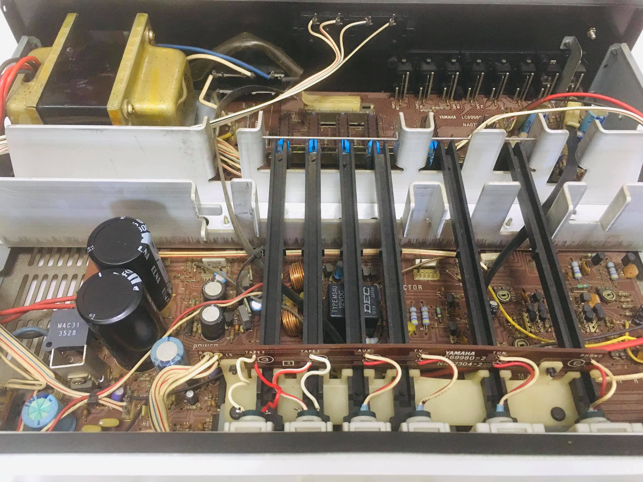 Amply Yamaha A5