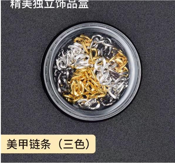 Hũ 15 dây xích 3 mắt trang trí móng