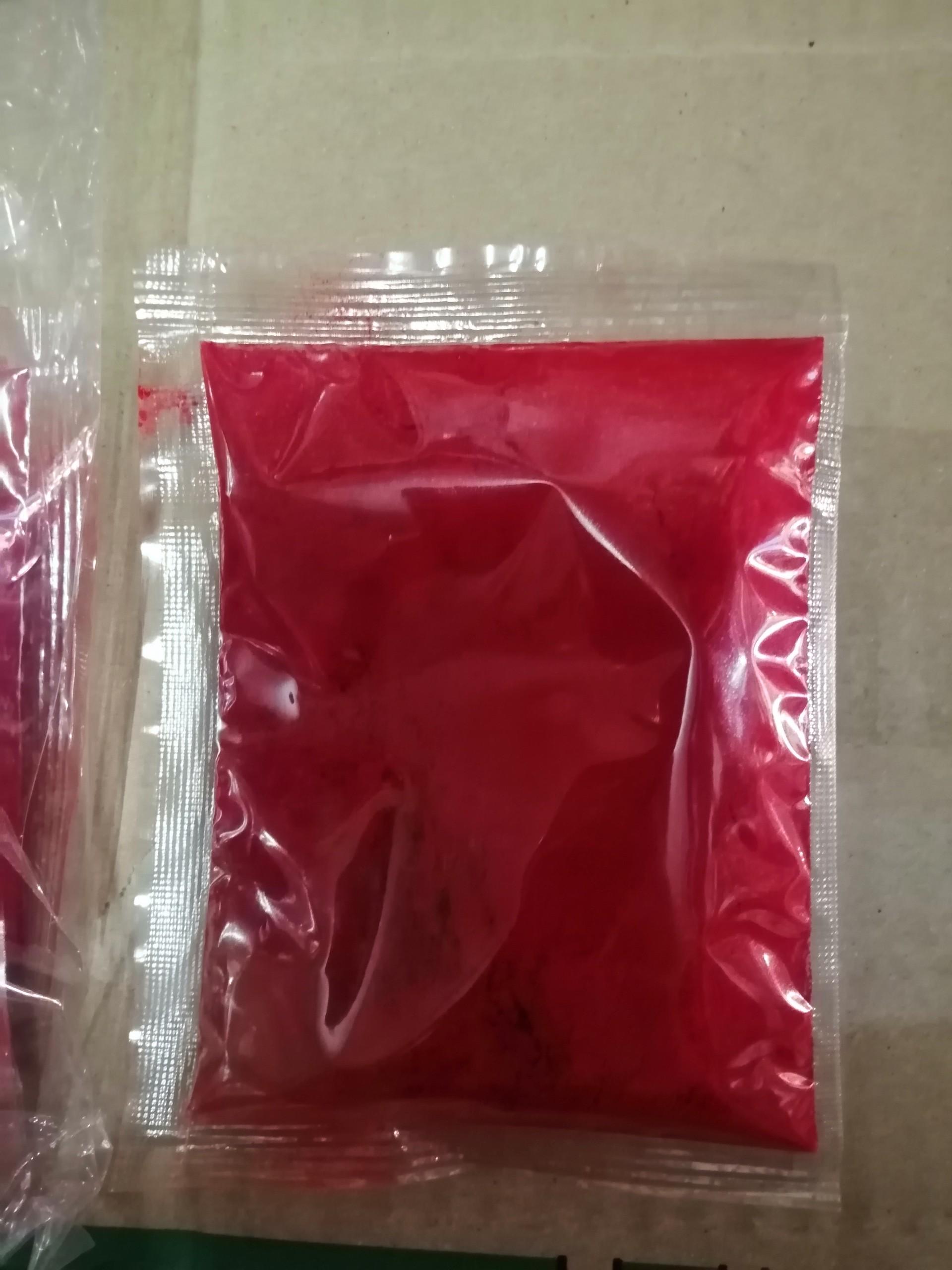 Màu Gạch Tôm hiệu Con Gà gói 50gr