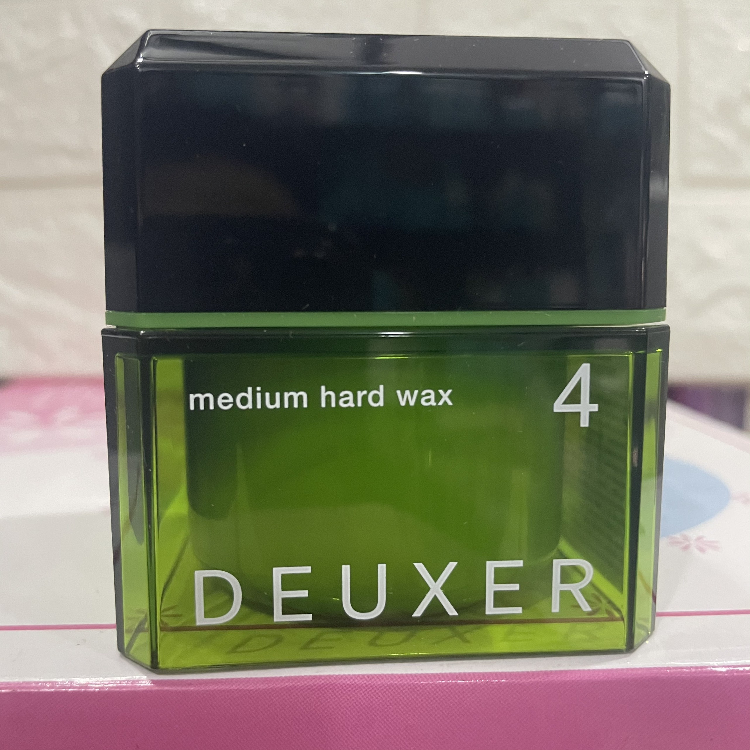 Sáp giữ nếp trung bình và nâng phồng chân tóc 003 Number Three Deuxer Medium Hard Wax 4 80g