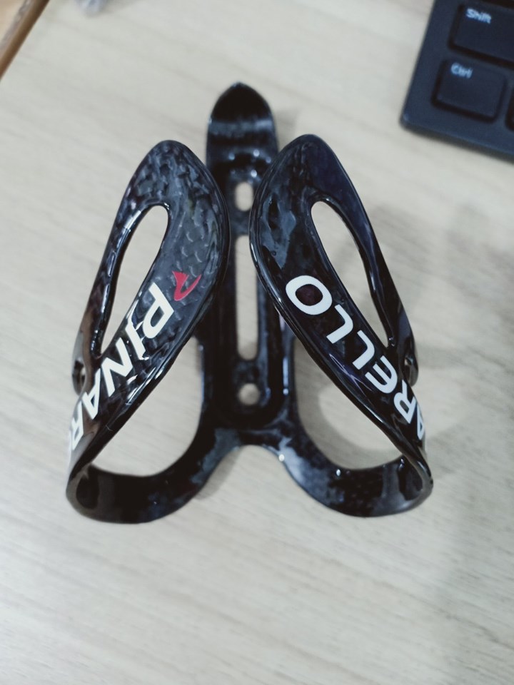 Gọng bình nước xe đạp PINARELLO