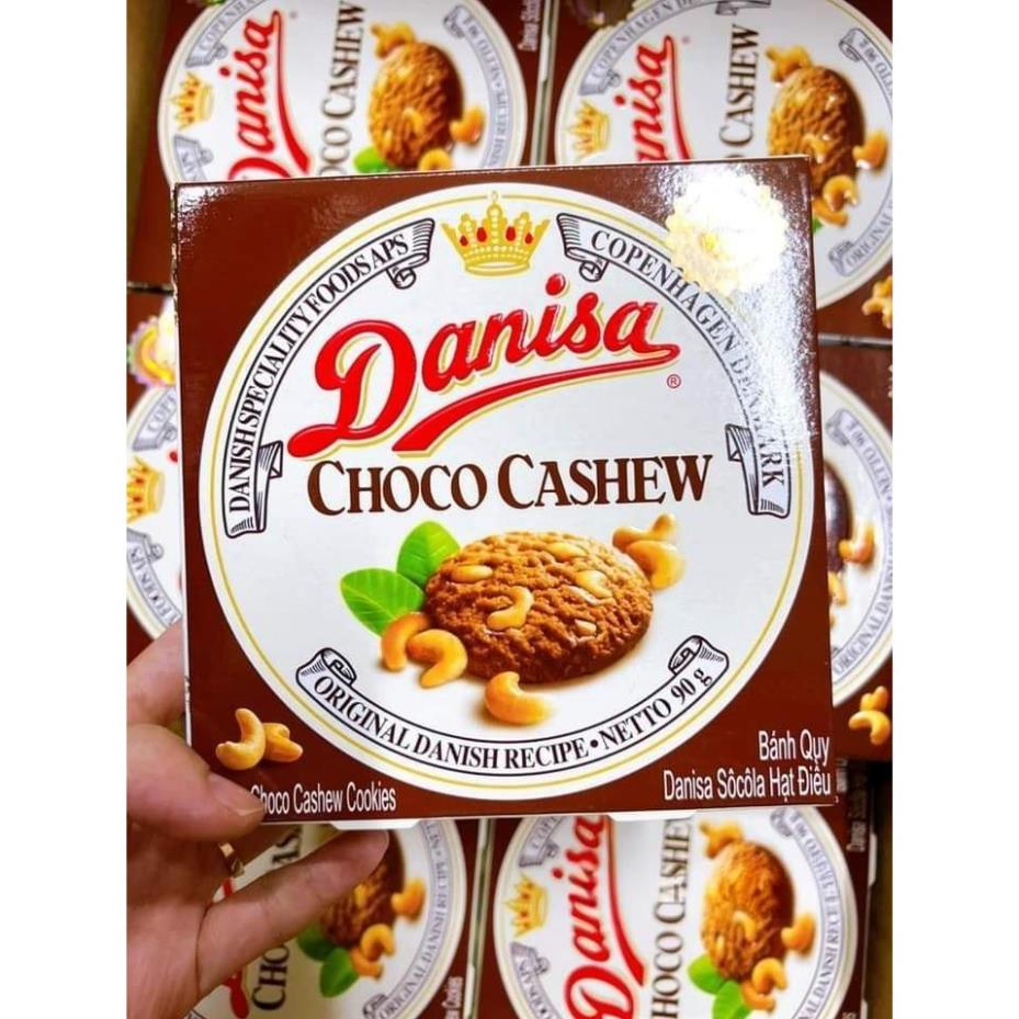 Bánh quy socola hạt điều Danisa, bánh Danisa, bánh quy hạt điều Choco Cashew thơm ngon giòn tan 90gr - Green Pharma