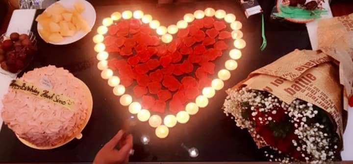 Nến Tealight trang trí màu vàng