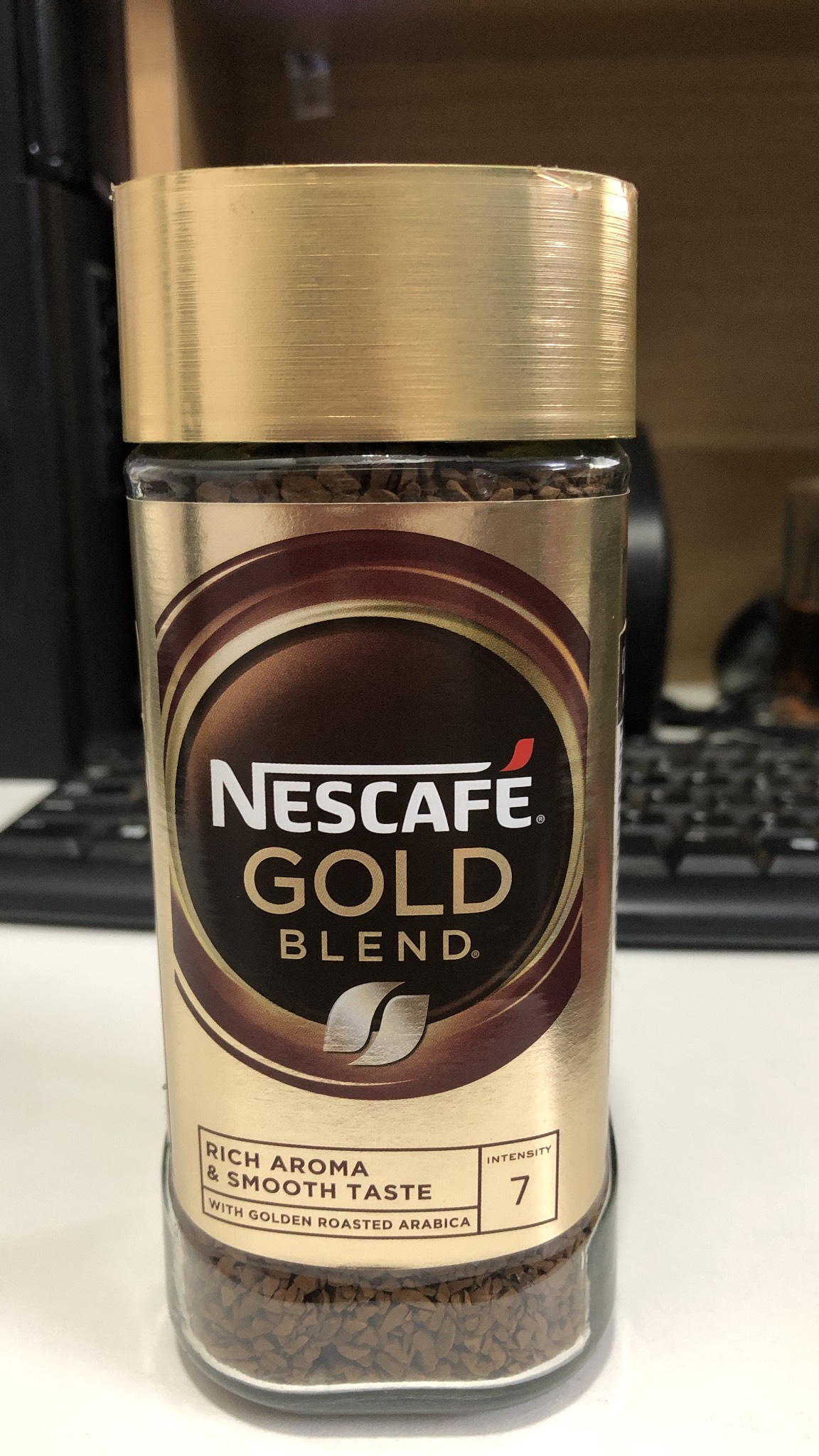 Cà Phê Nescafe Gold Blend Hũ 100g - Date 11/02/2028