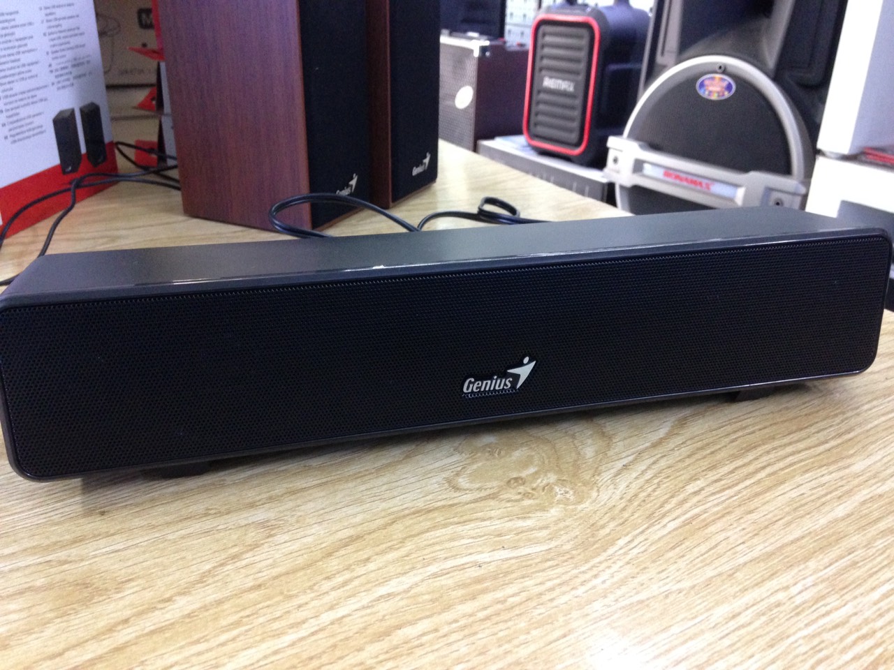 Loa máy tính GENIUS Soundbar 100 USB (Màu đen)
