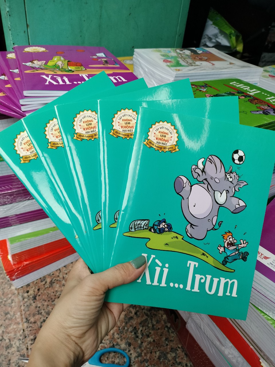 Combo 5 tập vở hs XÌ Trum 96trang 4 ô li