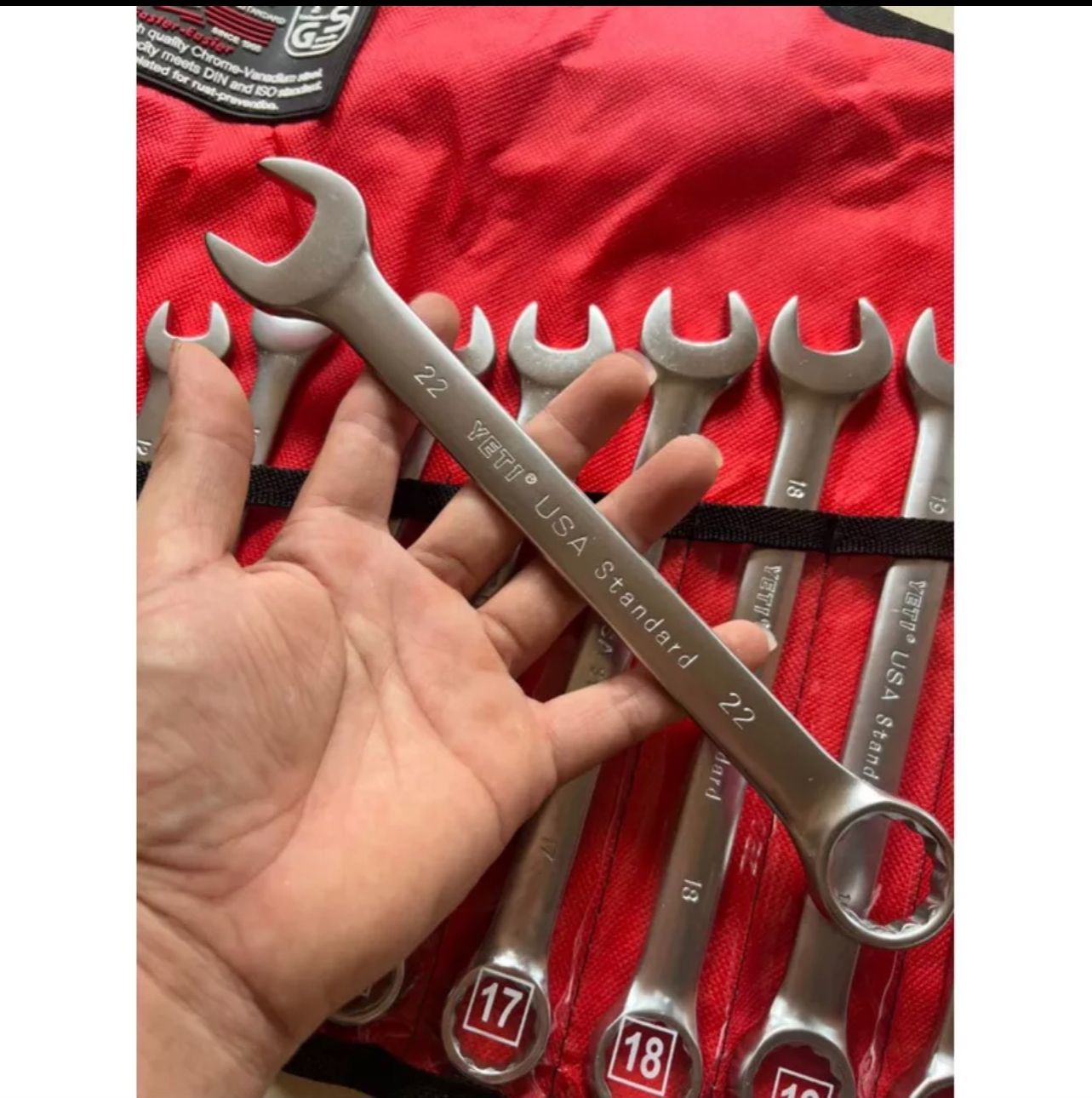 Bộ cờ lê Yeti 14 chi tiết 8-24 ( khoá vòng miệng)