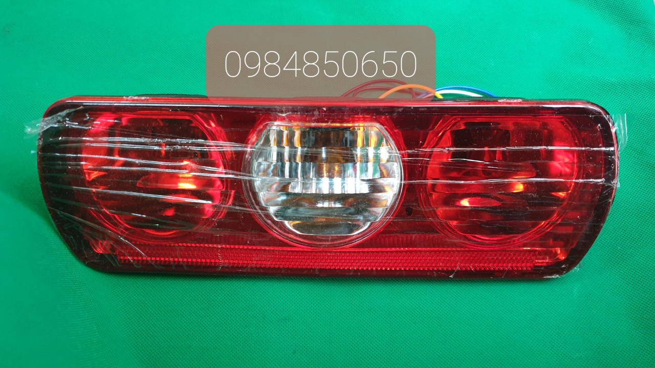 Đèn hậu Thaco Towner 950. Towner 950A