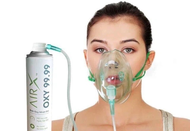 [HCM][Hỗ Trợ Mùa Dịch ] BÌNH OXY NHIỆT ĐỚI - AIRX OXY 99.99+  Mask Thở Oxy Krystal Mask (Bình Oxy Nhiệt Đới AirX 7250ml - 180 Lần Thở Và Mask Thở Oxy Tiệt Trùng - Krystal Mask)
