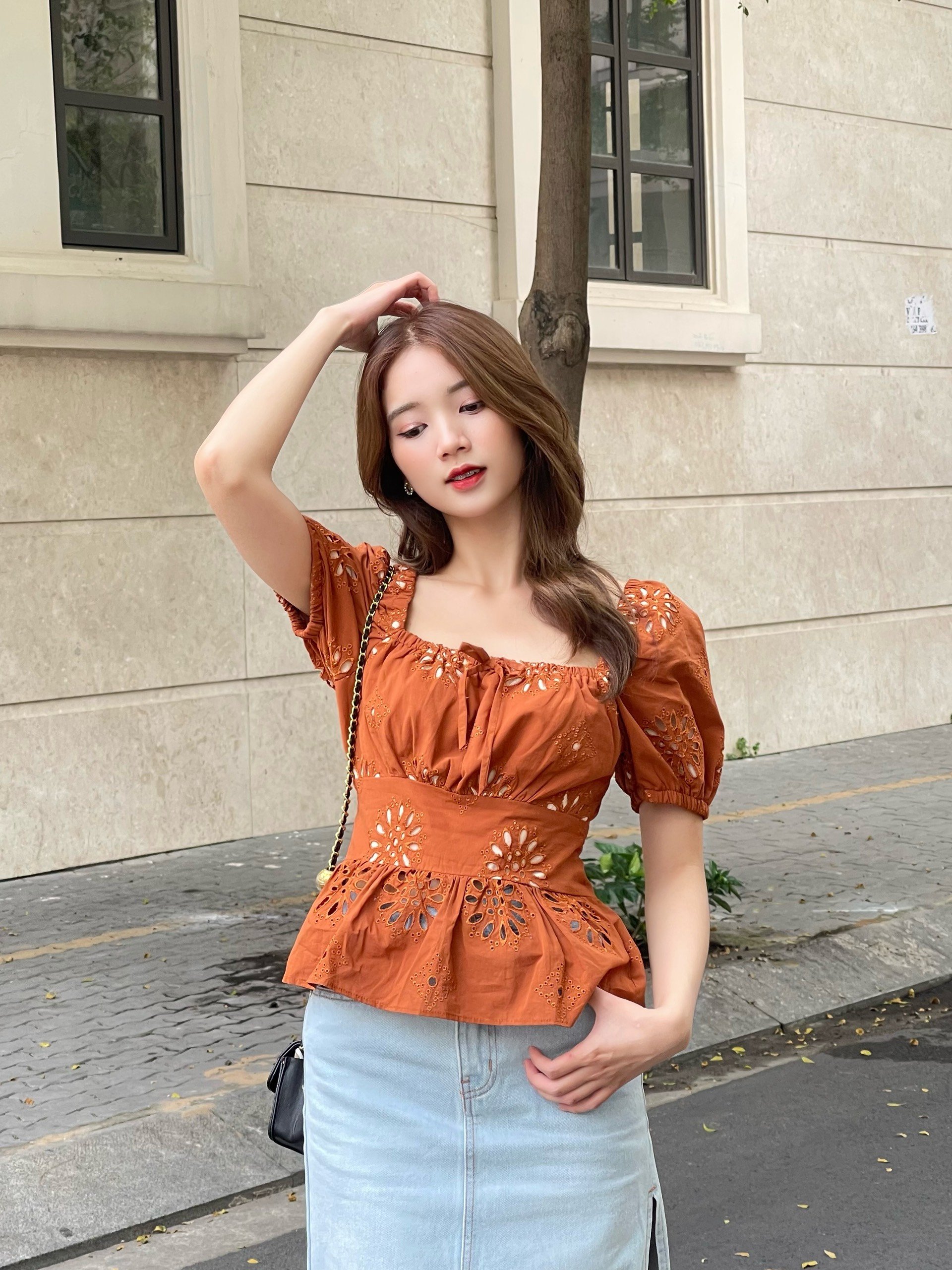 Áo peplum eyelet AfterBefore