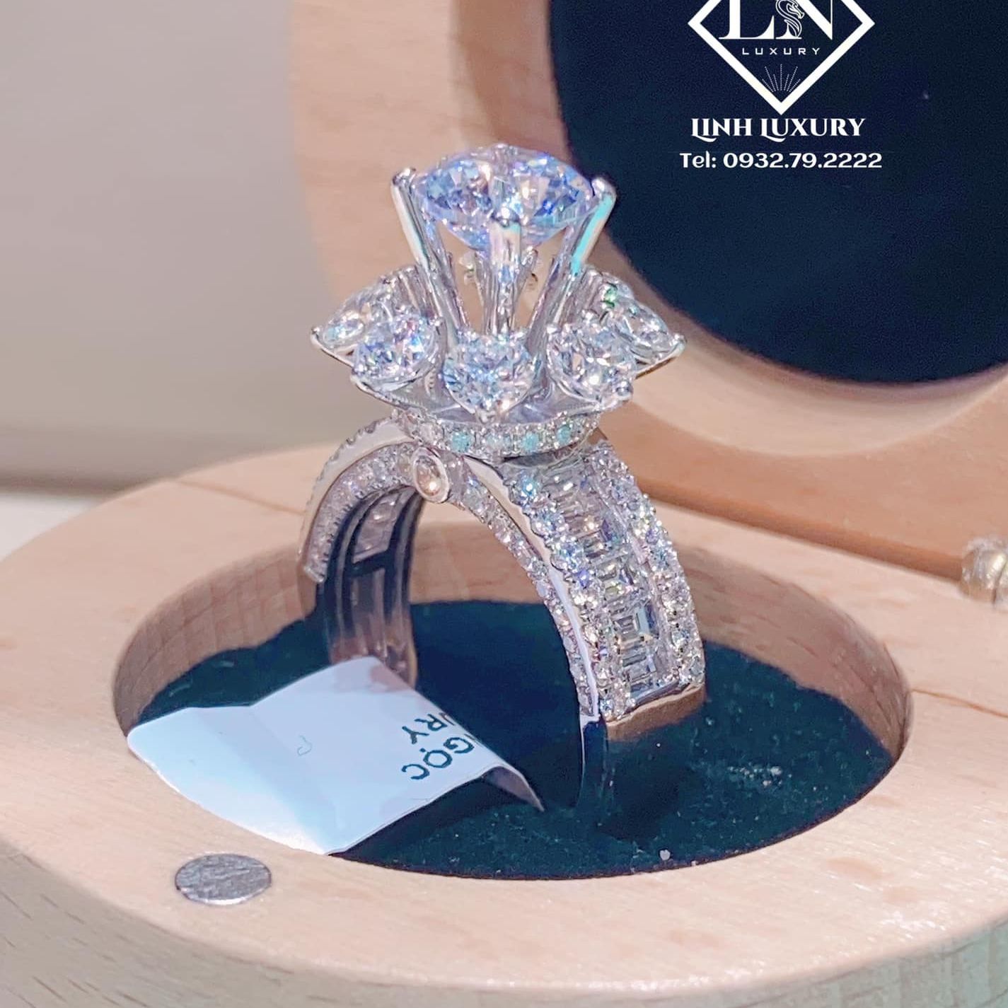 Beautiful women ring, white gold ring, sterling silver ring, luxury Phale ring, luxury diamond ring, 24K non gold ring, wedding gold ring, feng Shui stone ring women's fashion ring-jewelry Gado d11c promise not black