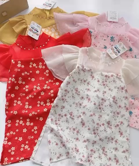 áo dài cách tân hoa hồng lụa đáng yêu cho bé 10-20kg