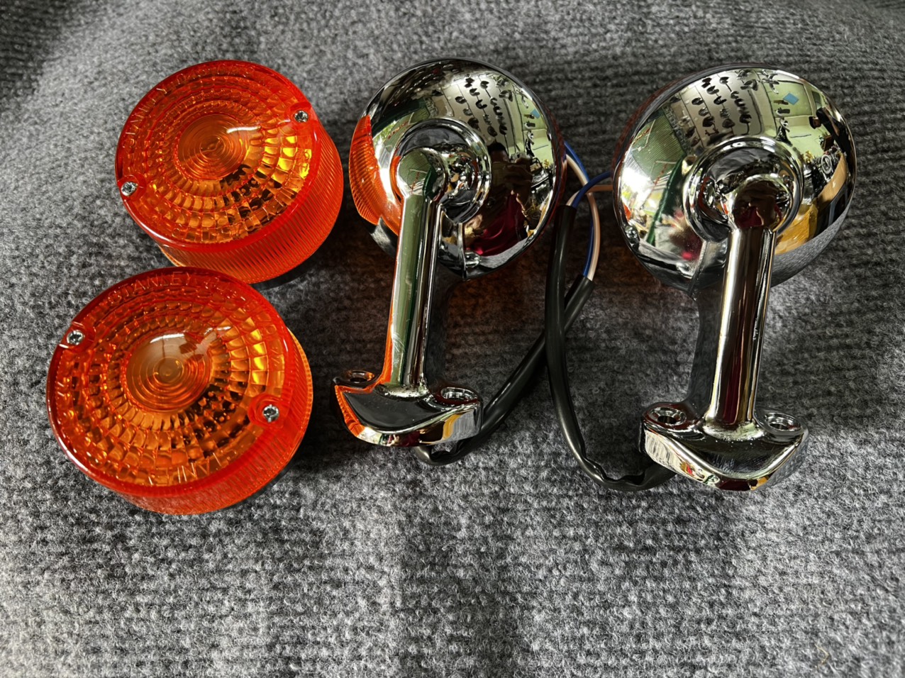Xi nhan cub 81 . gắn cho các dòng xe cub, xe 81, cd, cl...
