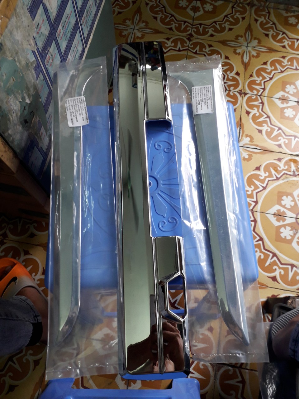 Hõm cốp Triton mạ crom 2019 - 2020