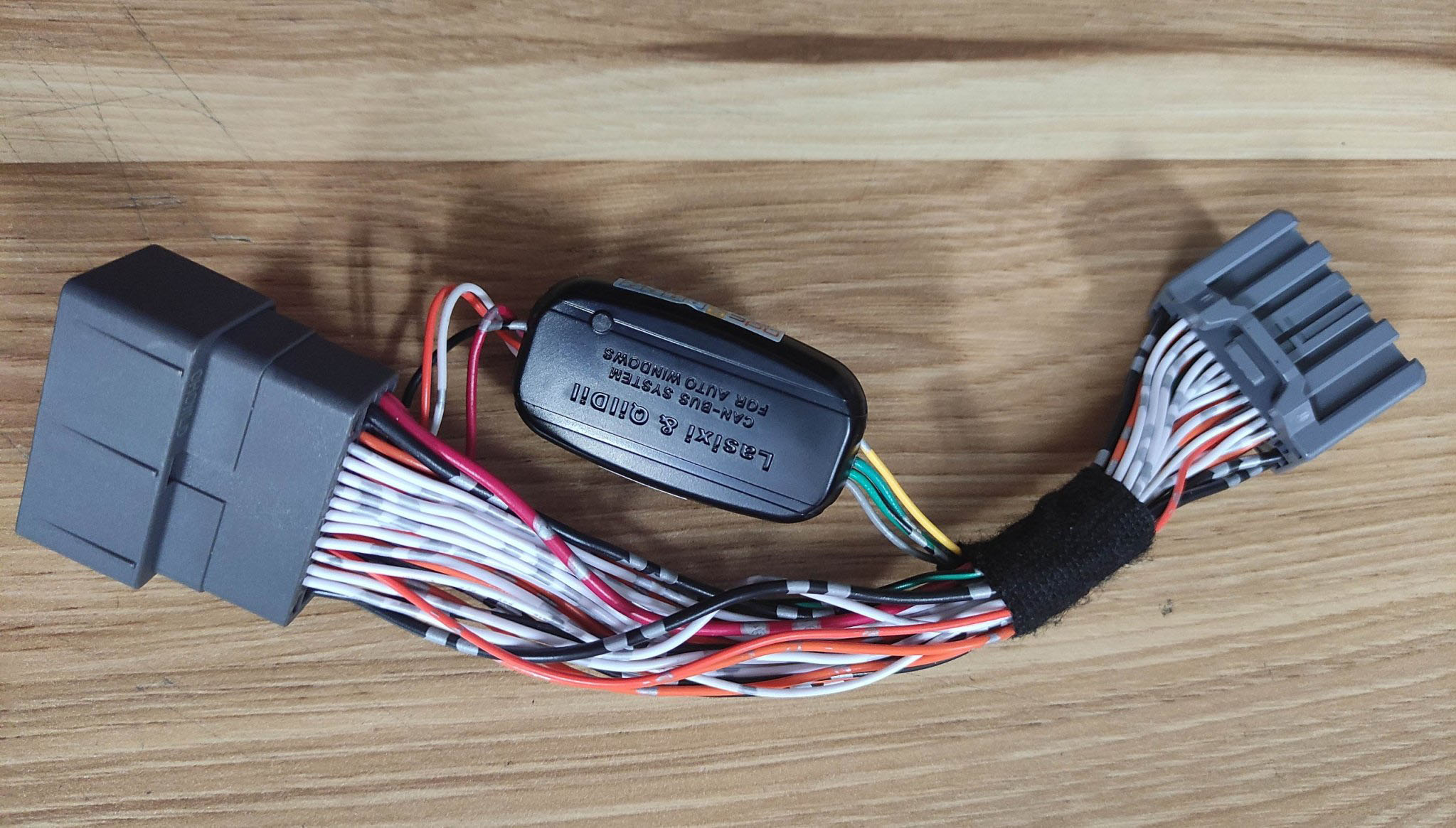 Module tự động gập gương,lên xuống kính xe Honda CIVIC đời 2017 2018 2019 tự động lên kính và gập gương khi bấm khóa cửa, sản phẩm dễ dàng lắp đặt tại nhà cắm giắc gin 100%, hàng Lasixi