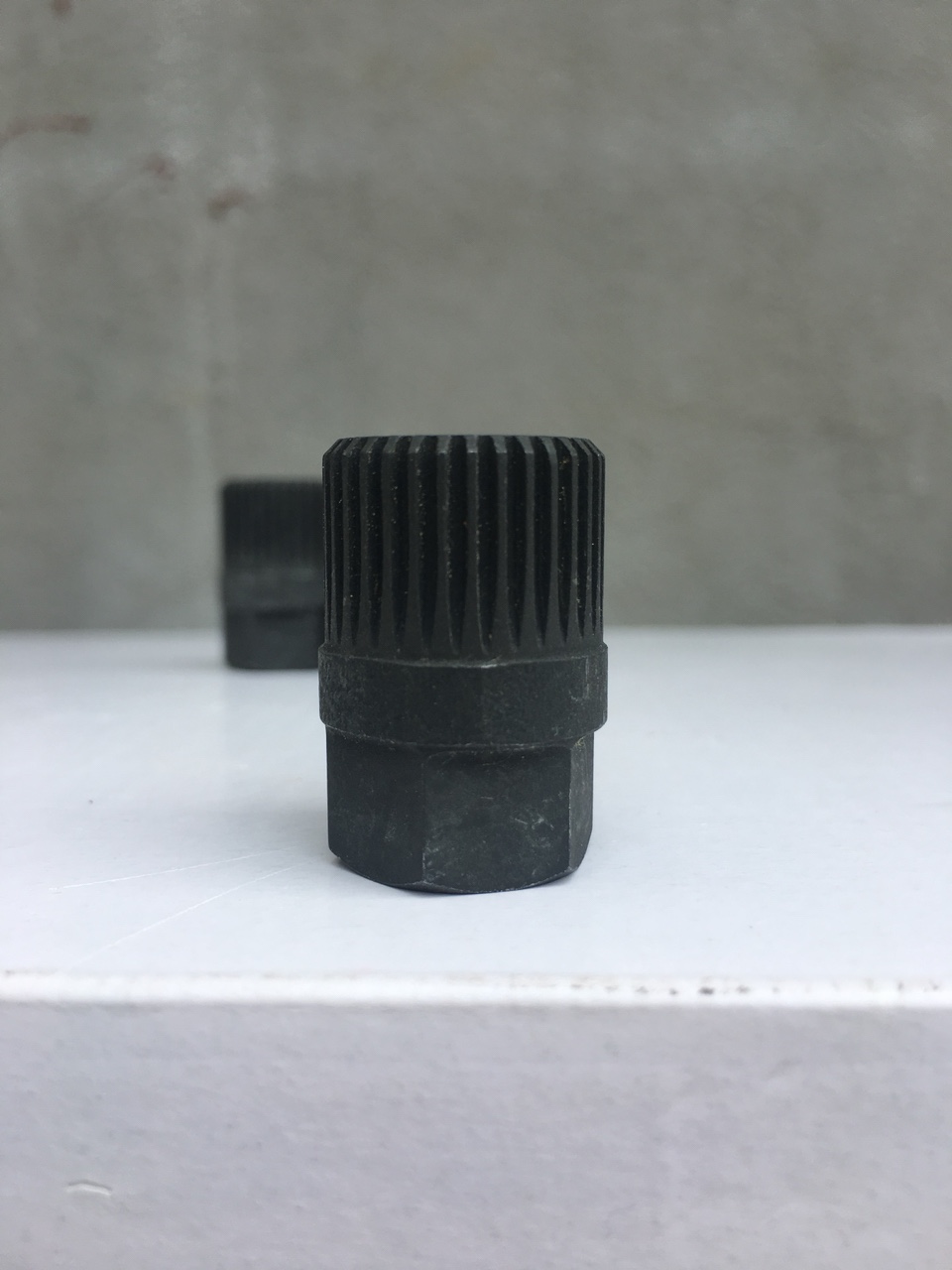 Khẩu tháo puly máy phát