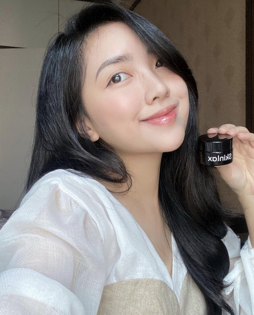 Tẩy Da Chết Môi Mật Ong Gừng SKINLAX (20g)