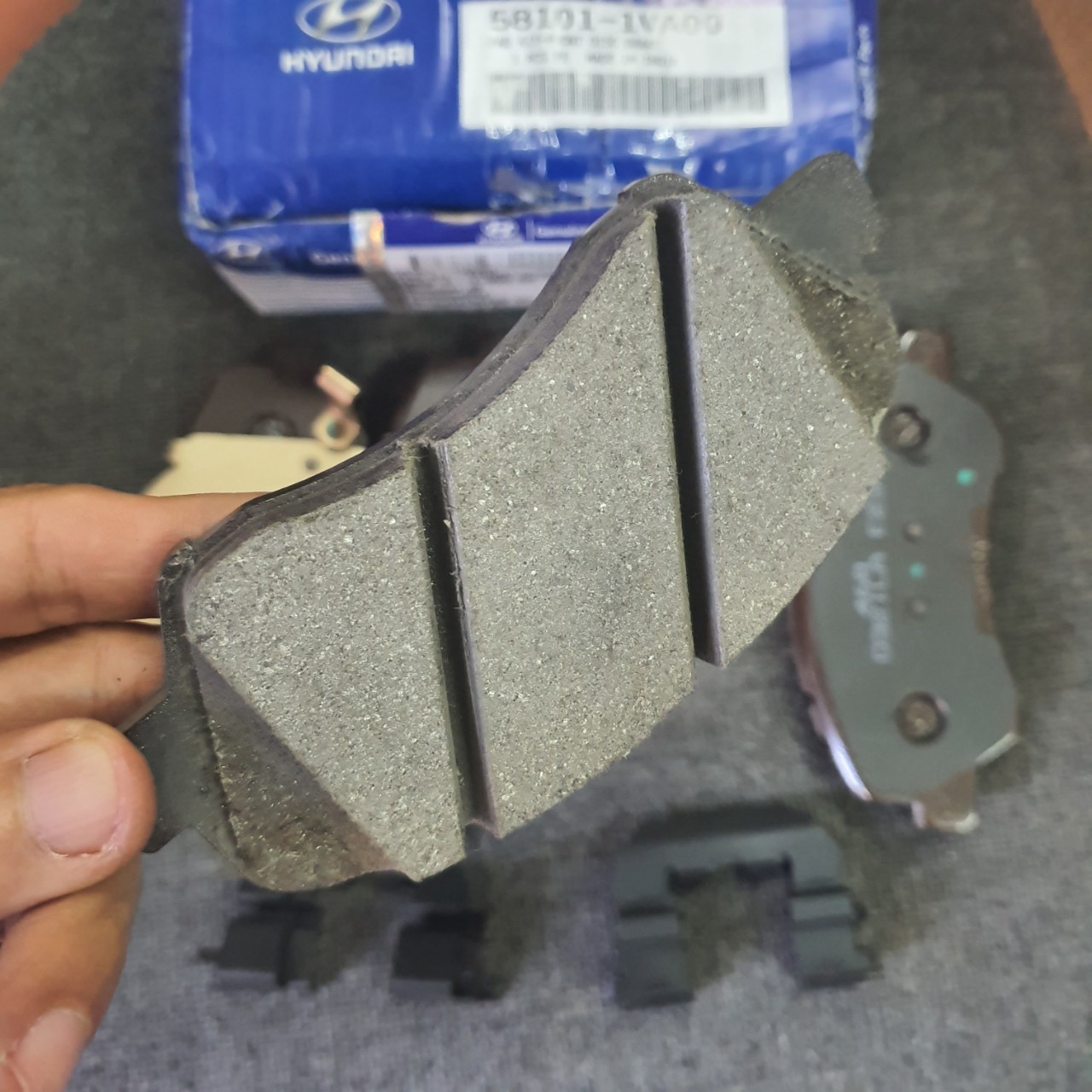Má phanh trước Hyundai Accent 2015-2019 ( hàng xịn )