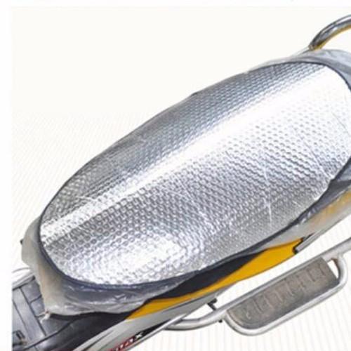 Miếng che yên xe - Tấm Bạc Phản Quang Che Nắng Mưa Yên Xe Máy