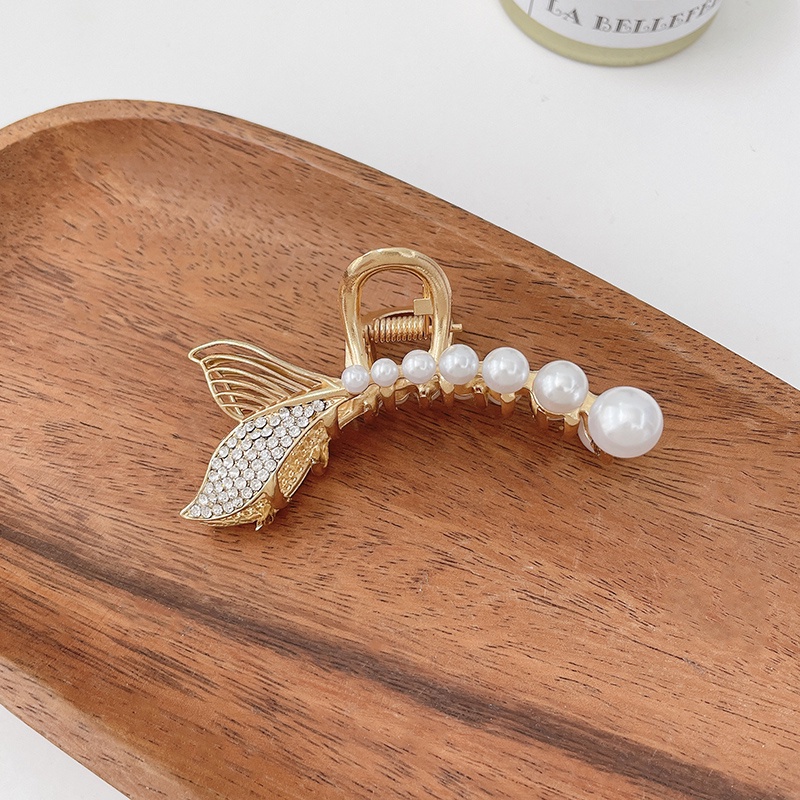 Elegant Korean fashion artificial pearl metal hair clip