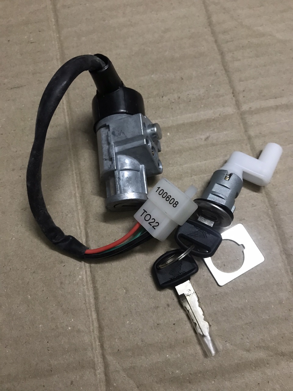 Ổ Khóa Xe Wawe đời 1996 Đến 2005