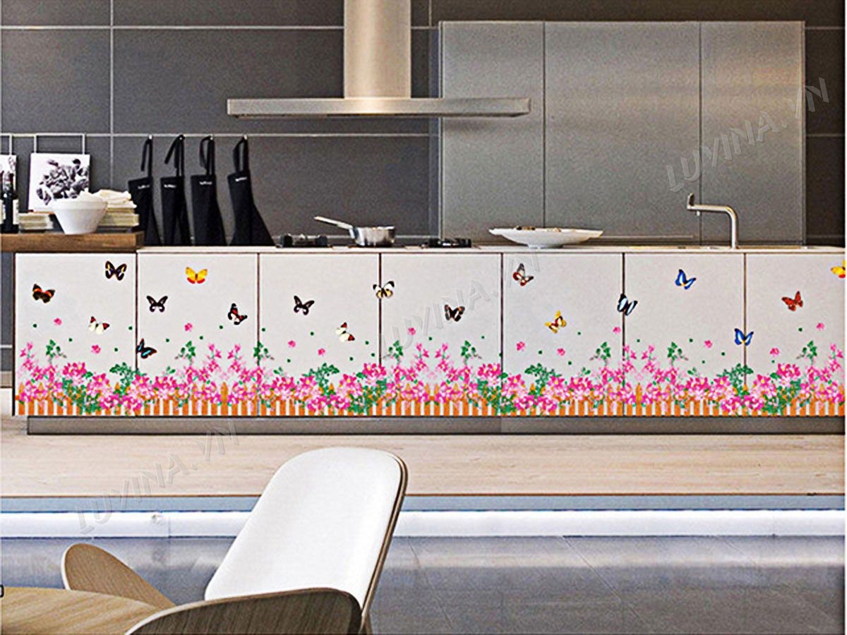 Decal tranh dán tường mòe hello kitty
