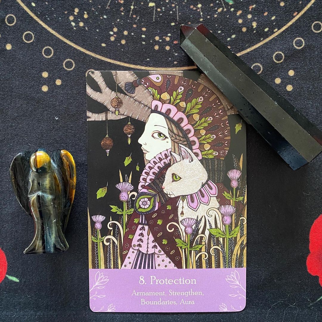 Universal Folk Oracle