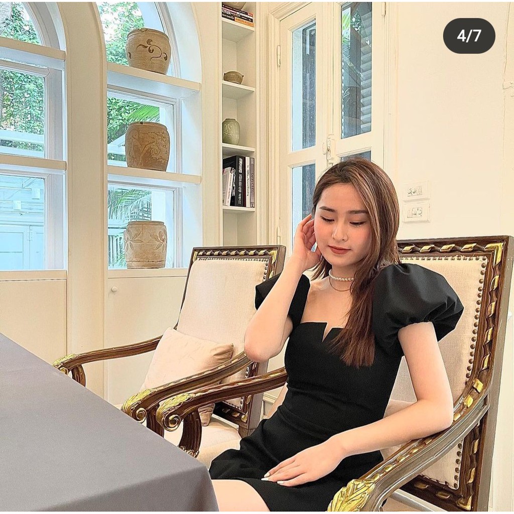 ĐẦM TRỄ VAI TAY BỒNG ĐEN