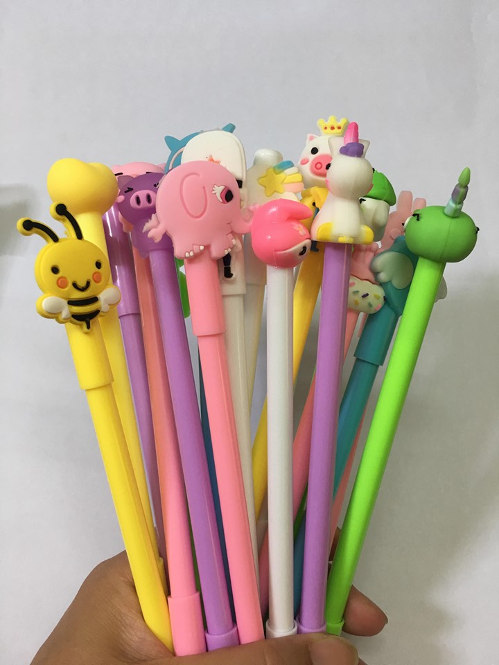 MỰC ĐEN COMBO 20 CHIẾC BÚT MỰC NƯỚC MÀU ĐEN ( TẶNG TÚI ĐỰNG BÚT XINH XẮN )