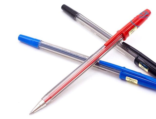SA-S F(0.7mm) UNI-BALL ballpoint pen