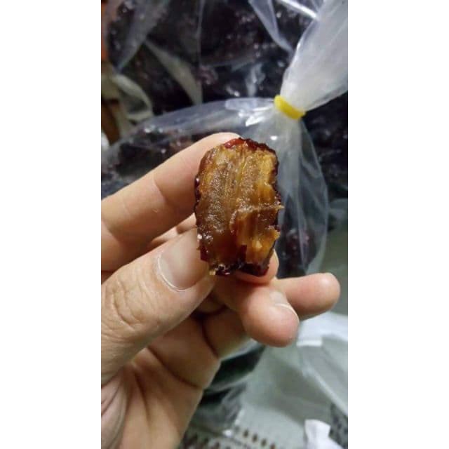 Táo Tàu Đen Loại Ngon Trái To 1kg