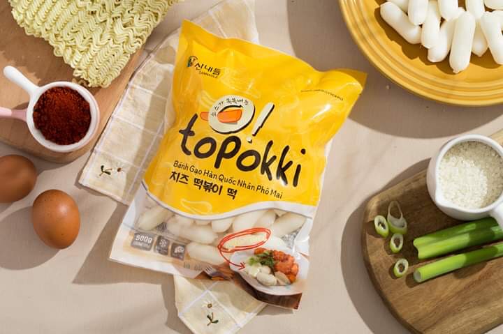 Combo 5 món bánh gạo phô mai( 500g bánh phô mai sốt mì chinnoo kimchi xúc xích)