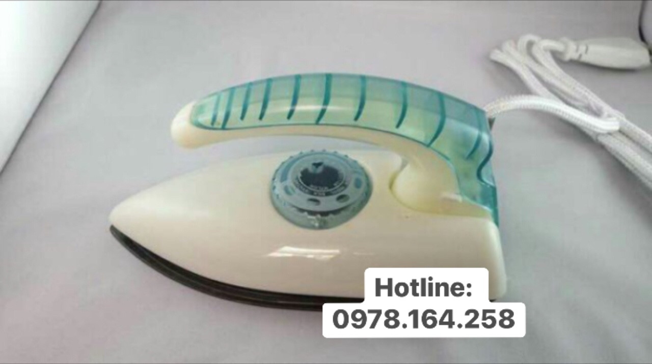 [HCM]BÀN ỦI MINI XẾP GỌN - DU LỊCH - GZ-500