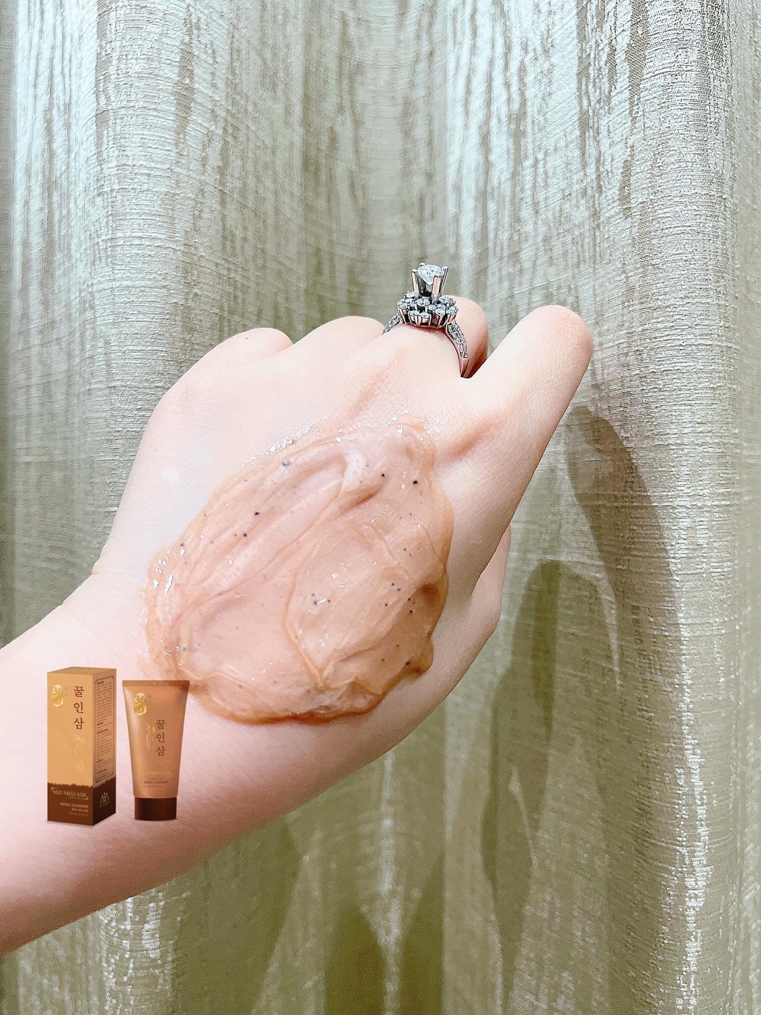 Sữa rửa mặt nhân sâm - cao sâm mụn đỏ 36 vị[Chính Hãng]