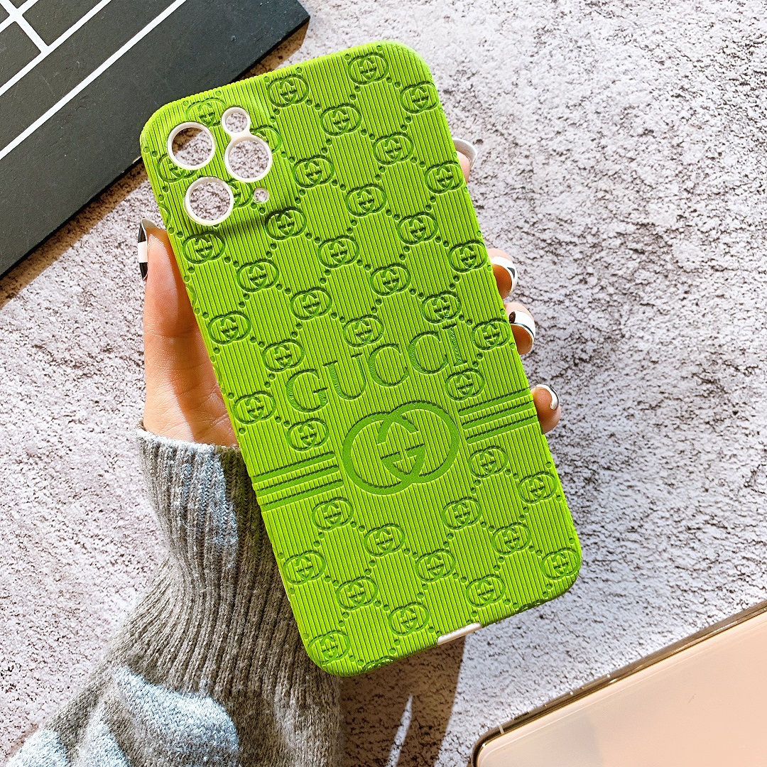 [ IPHONE ] Ốp Lưng Da Dập Nổi Full Viền Bảo Vệ Camera Gucci