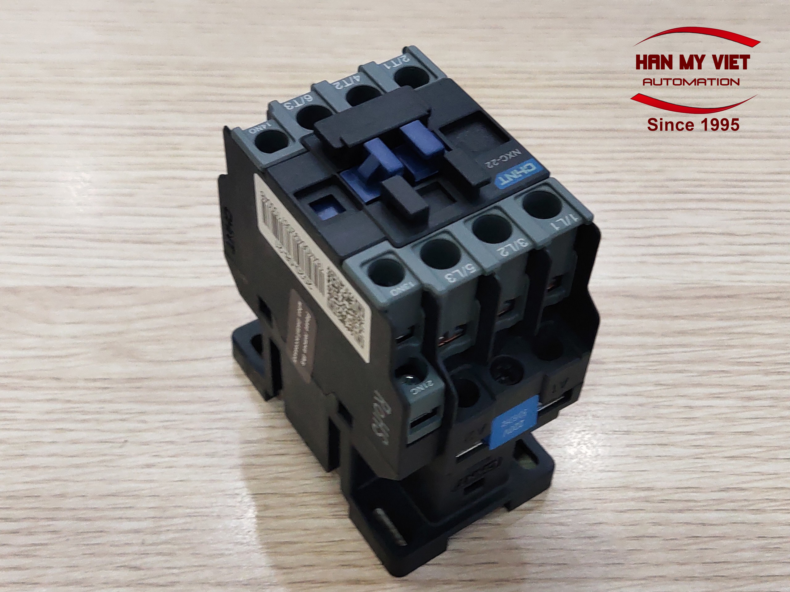 Contactor khởi động từ 22A NXC-22 Chint