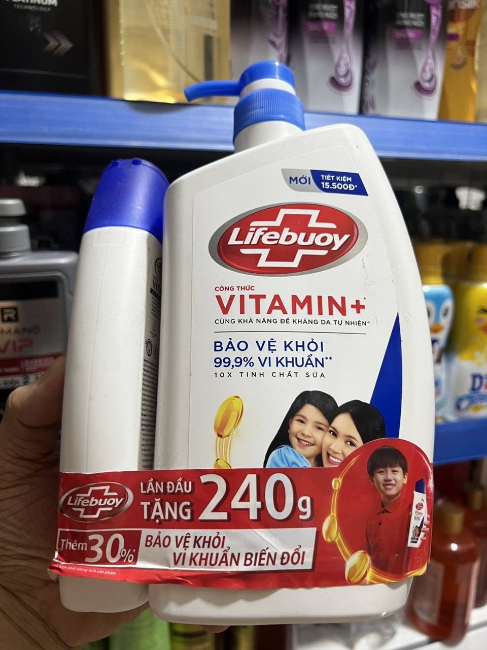 [HCM]Sữa Tắm Lifebuoy Ion Bạc Chăm Sóc Da chai 850gr (xanh đậm)