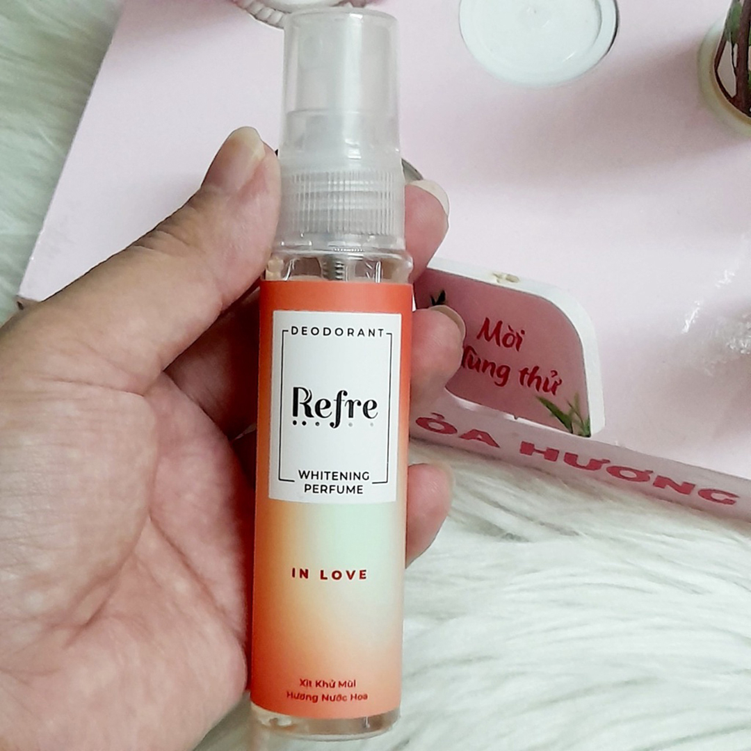 Xịt khử mùi hương nước hoa Refre 30ml