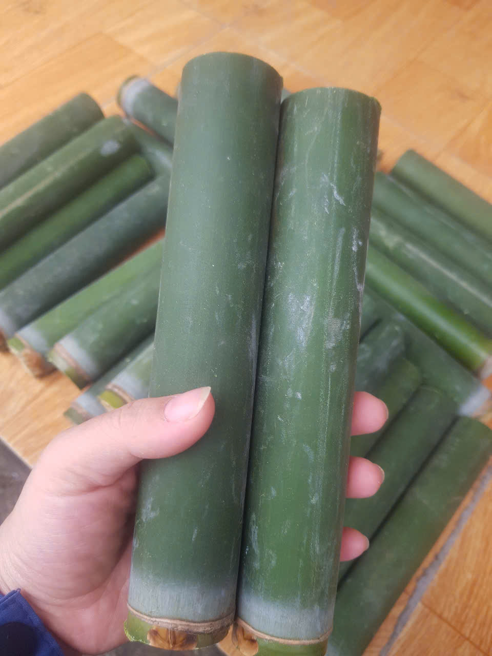 2 Ống nứa nấu cơm lam, dài 20 -> 30cm, đường kính 3 -> 3,5cm