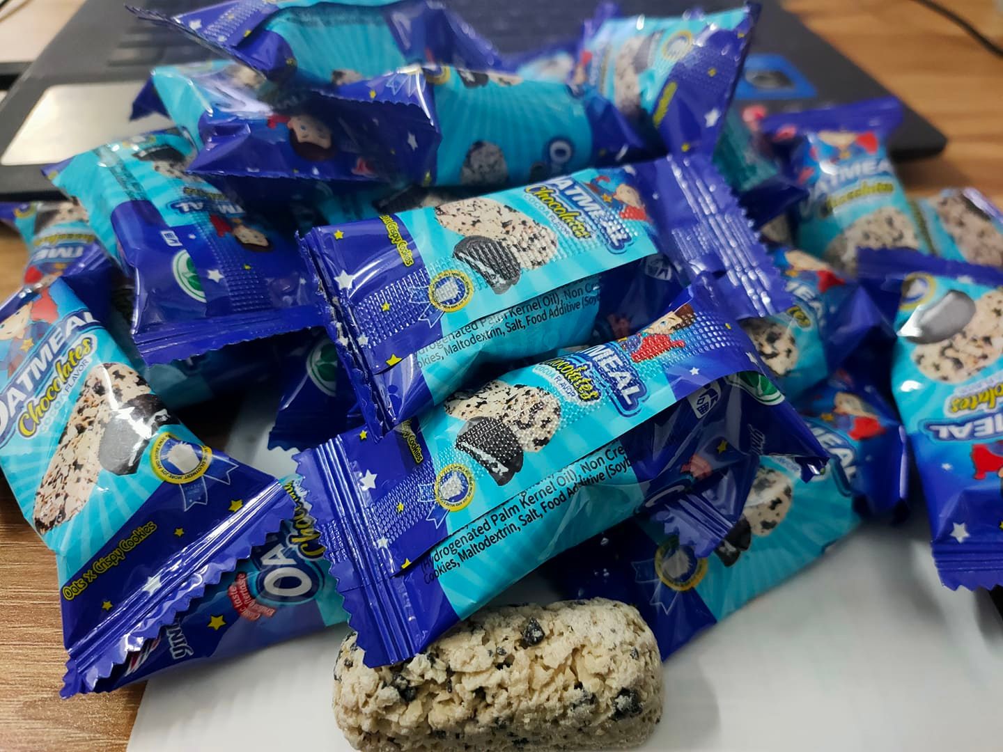 [ Hàng mới về ] Combo 2 gói Bánh ngũ cốc yến mạch socola / Bánh yến mạch ít béo / Ngũ cốc dinh dưỡng gói 400gr.