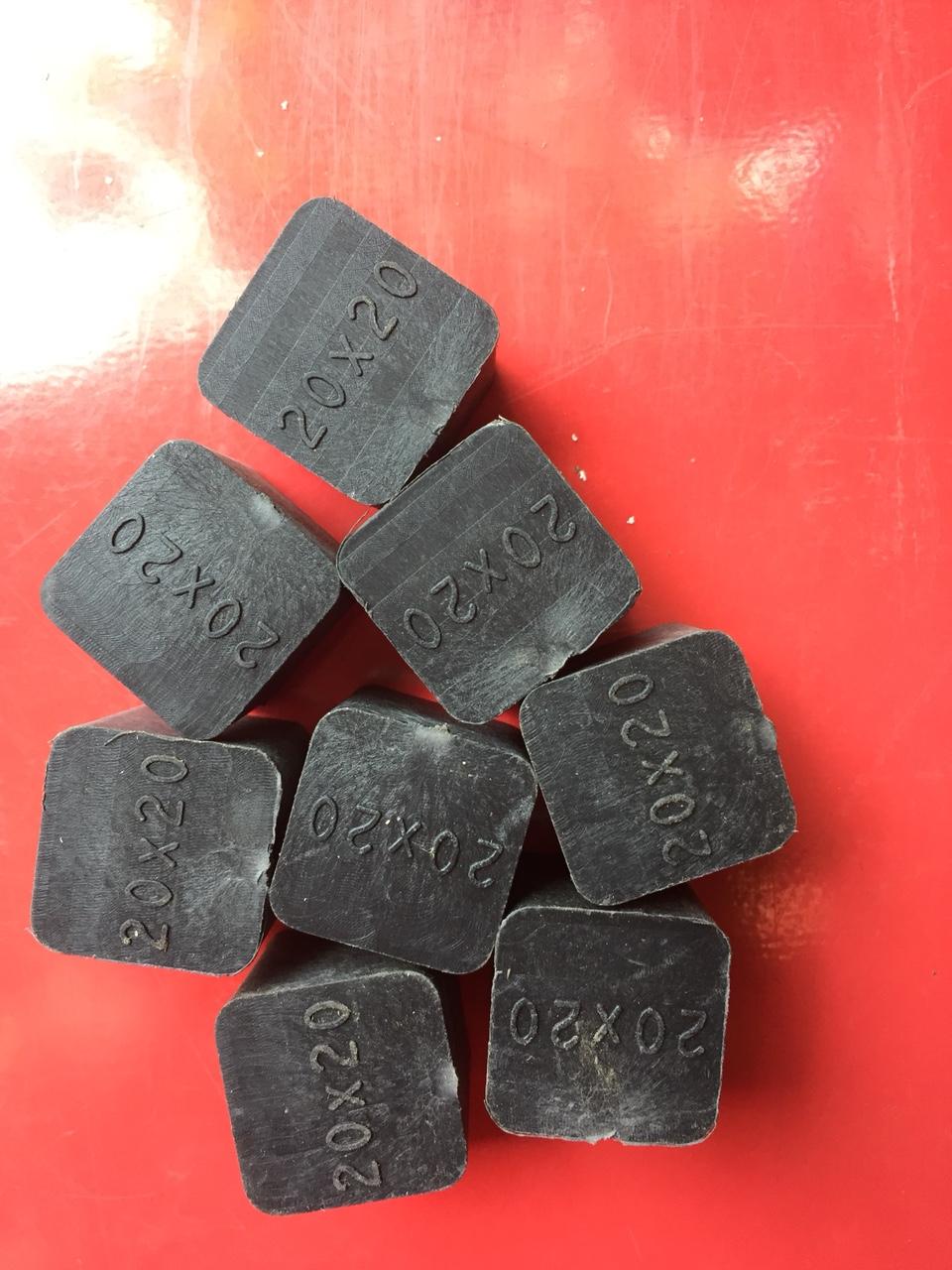 Bộ 50 Nắp bịt ngoài nhựa cho sắt hộp vuông 20x20mm; Nắp chụp nhựa; nút bịt nhựa; đầu chụp nhựa; đầu bịt nhựa; nút bịt nhựa vuông 20x20mm