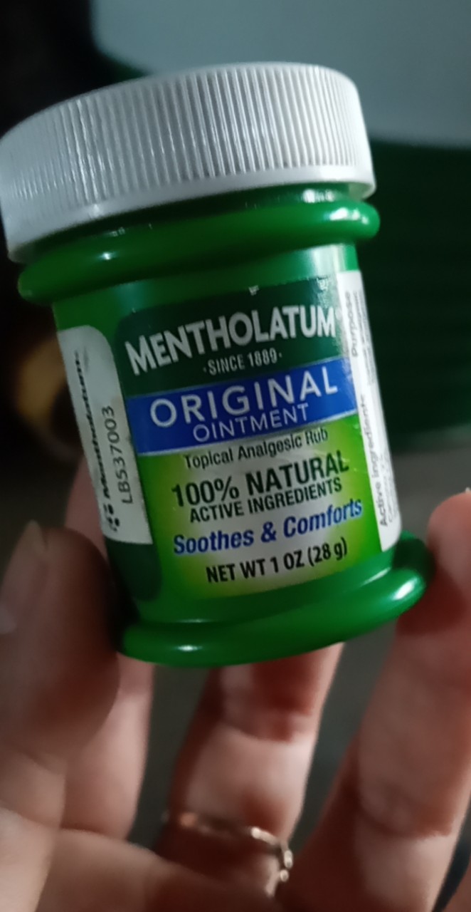 [HÀNG MỸ] Dầu cù là MENTHOLATUM 100% Natural