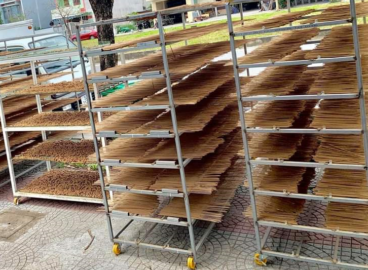 Nhang quế sạch tự nhiên Bó 370 nén