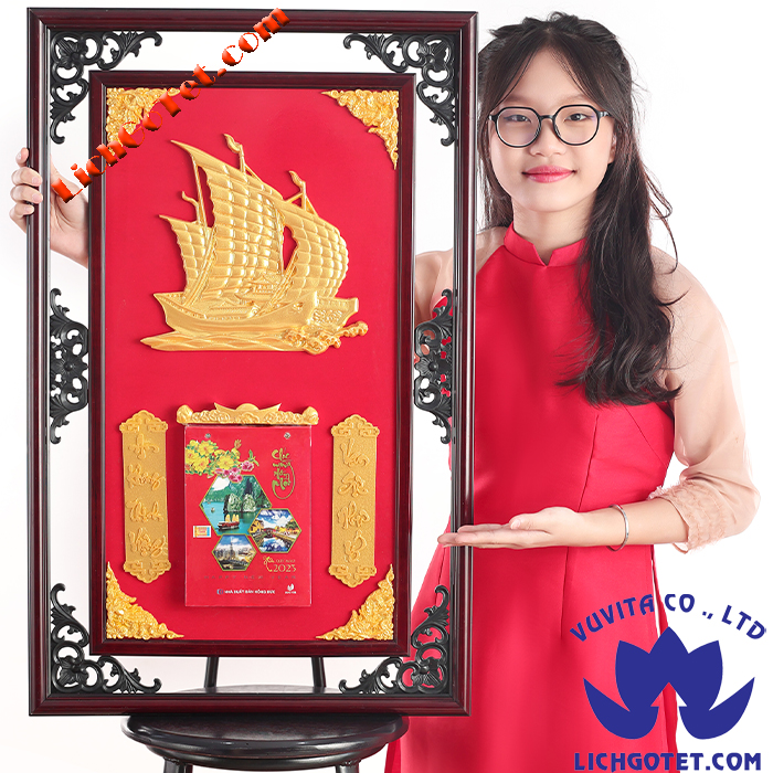 [HCM]LỊCH GỖ PHÙ ĐIÊU CAO CẤP THUYỀN VÀNG K2D ĐỎ